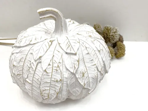 White Pumpkin, Leaf Design