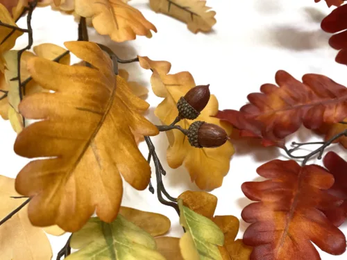 Acorn garland fall